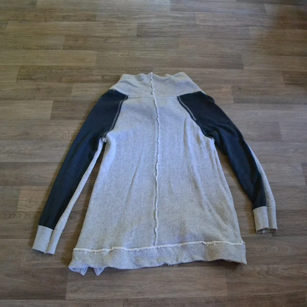 NWOT Free People Cowlneck Oversized Turtleneck Tunic Pullover Sweater Size S
